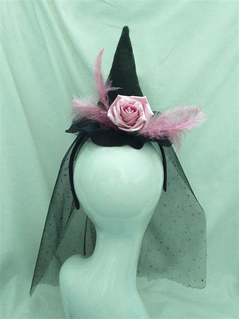 Unveiling the Secrets of Bespoke Witch Hat Design: Tips from Top Hatmakers